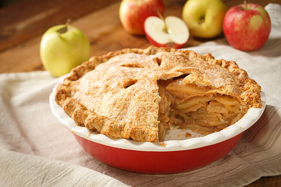 Сезонный рецепт: очень американский яблочный пирог с сыром чеддер