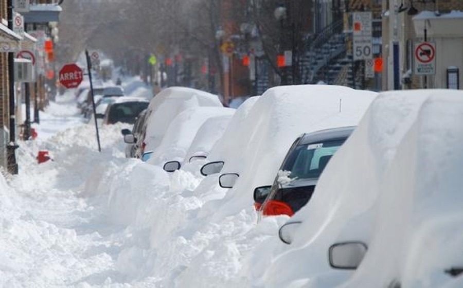 Почему в Монреале не спешат убирать снег с улиц