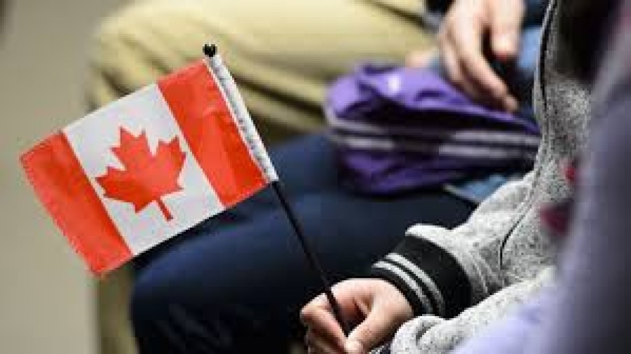 Около 9 из 10 канадцев провалили бы тест на гражданство