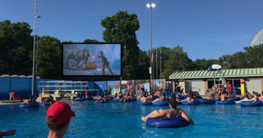 Кинотеатры на воде – новинка этого лета в Монреале