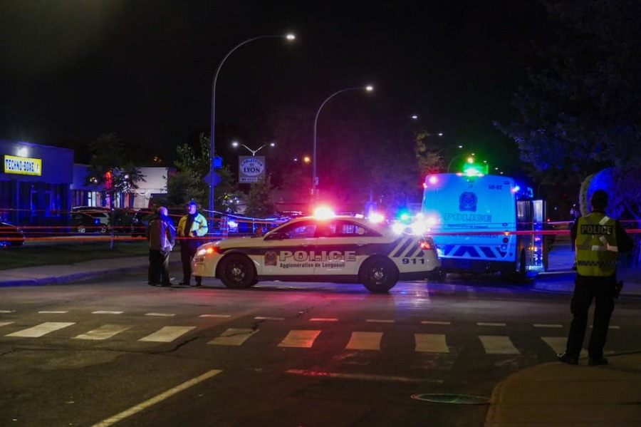 Мужчина и женщина погибли в Лонгёй в результате стрельбы у торгового центра